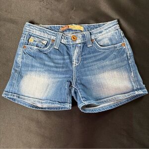 Women's Big Star Jean Remy Low Rise fit Shorts Distressed Denim Size 28R